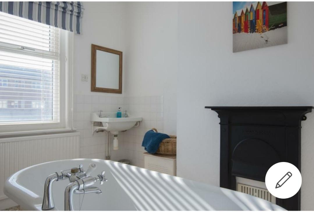 Coastal Chic Bed and Breakfast Bexhill-on-Sea Zewnętrze zdjęcie